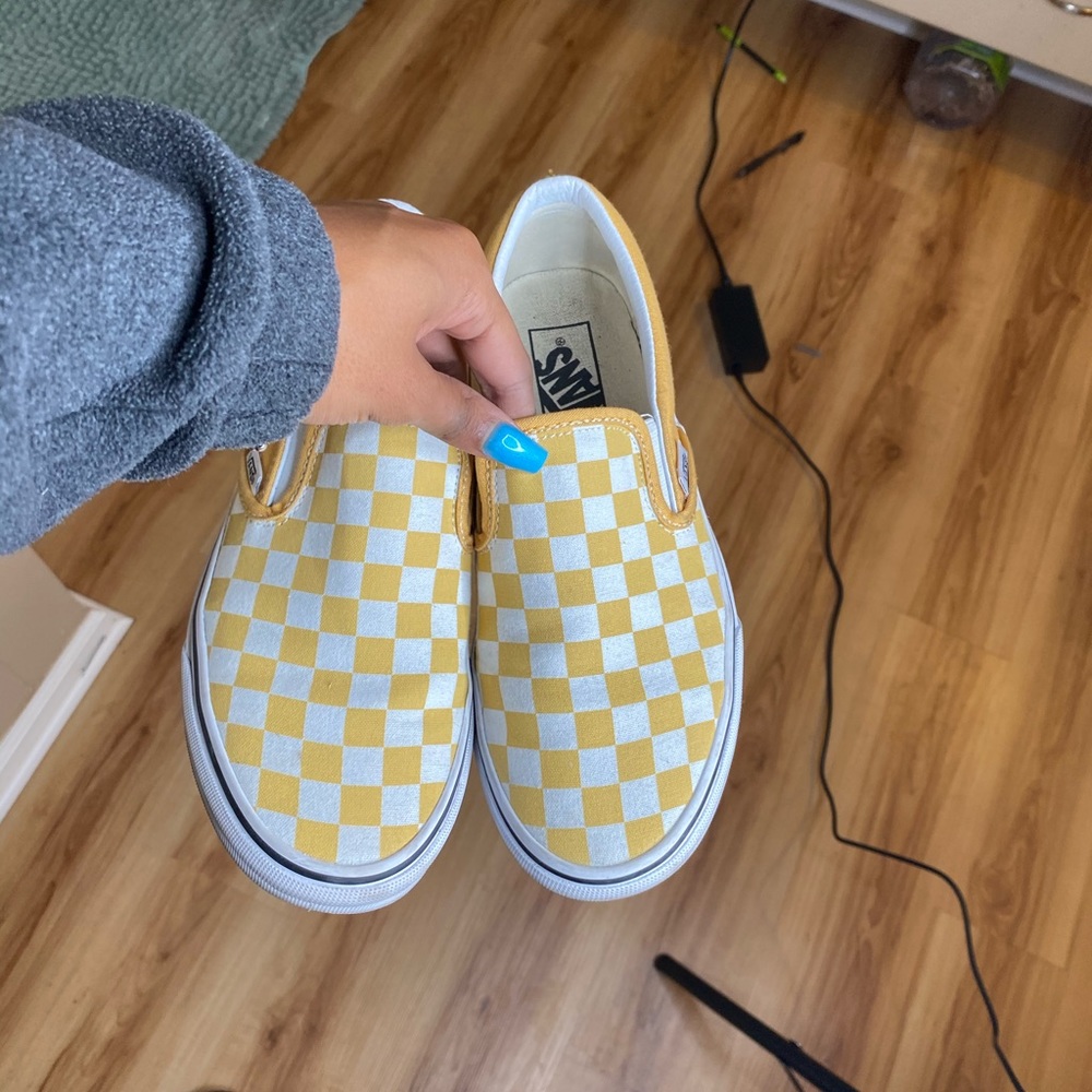 Vans slip on shoes